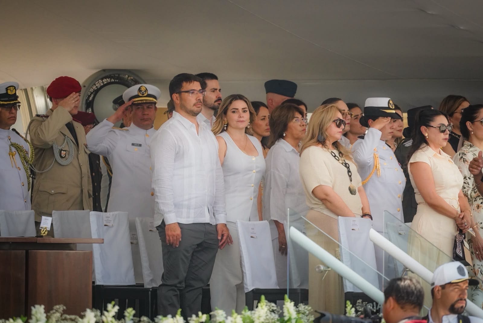 Alcaldesa Maryjose Gamboa Torales reconoce la vocación de servicio de los nuevos oficiales de la Secretaría de Marina-Armada de México