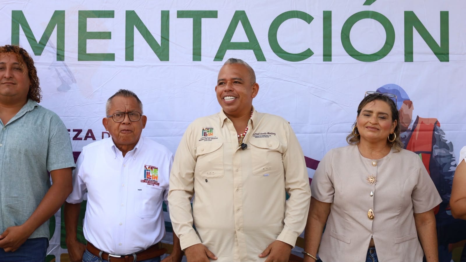 Alcalde Samuel Acosta da banderazo de arranque a nueva obra en Paso del Toro