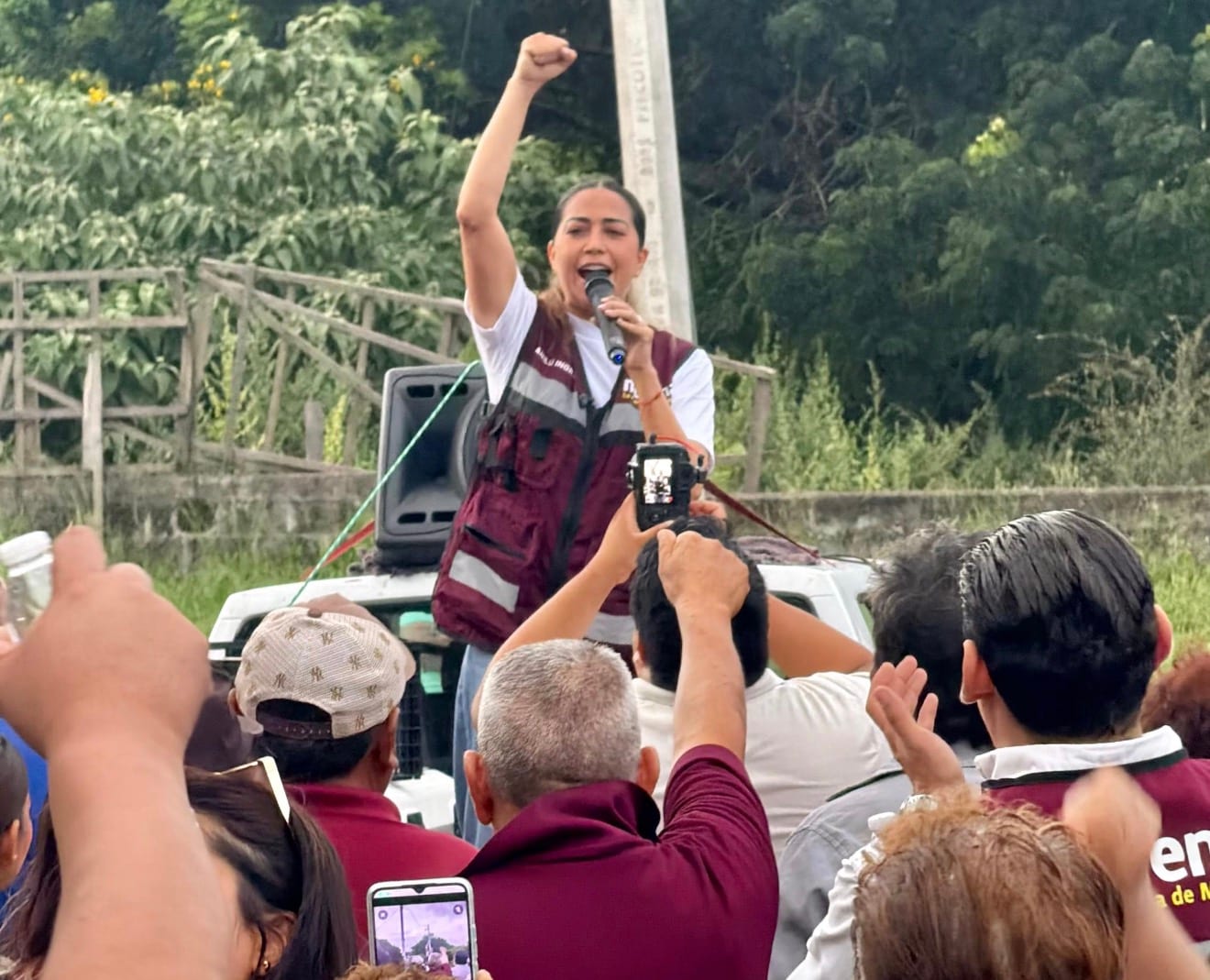 “Trabajo mata grilla”: Anilú Ingram plantea respeto entre aspirantes rumbo a encuesta